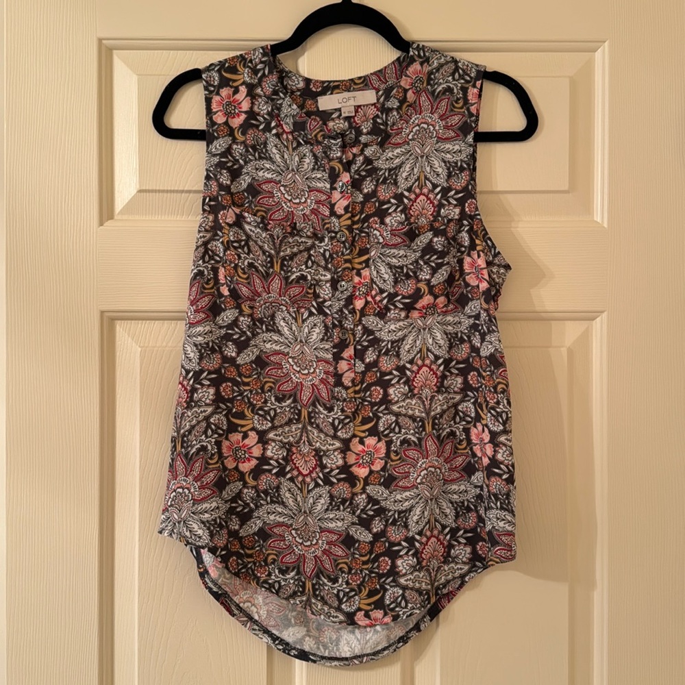 Loft tank top, size xs